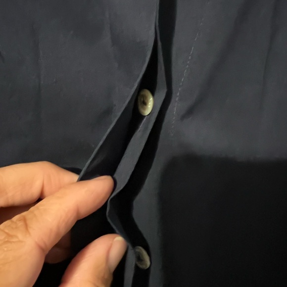 NWT Foxcroft Taylor Stretch Non-Iron Sleeveless Navy shirt - Picture 6 of 6